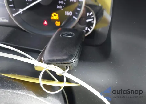 2016 Lexus Es 350 z USA, uszkodzony, nr VIN 58ABK1GG6GU022572